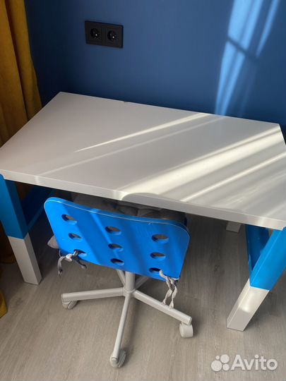 Растущий стол парта и стул IKEA
