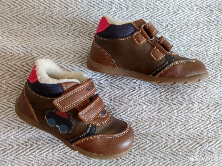 Демисезонные ботинки geox 25