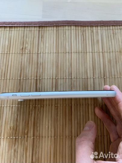 iPhone Xr, 128 ГБ