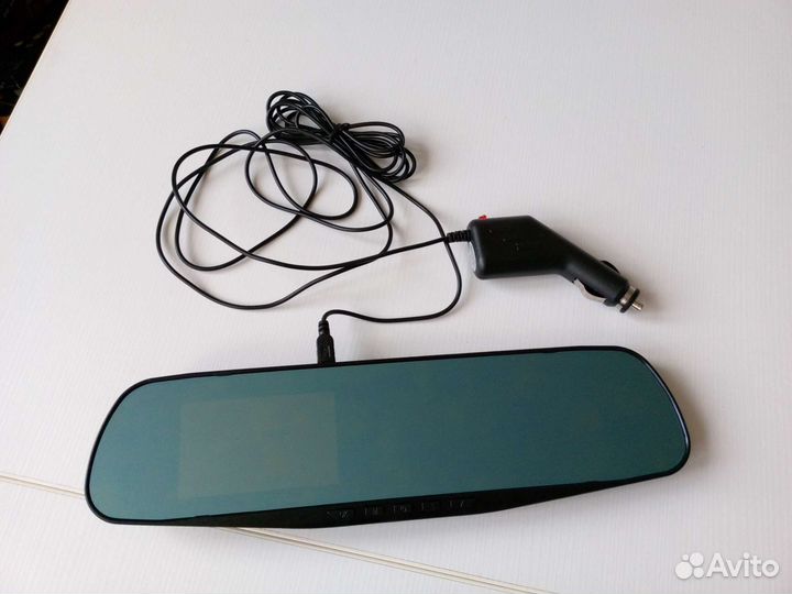 Зеркало с видеорегистратором