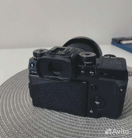 Fujifilm x-h1