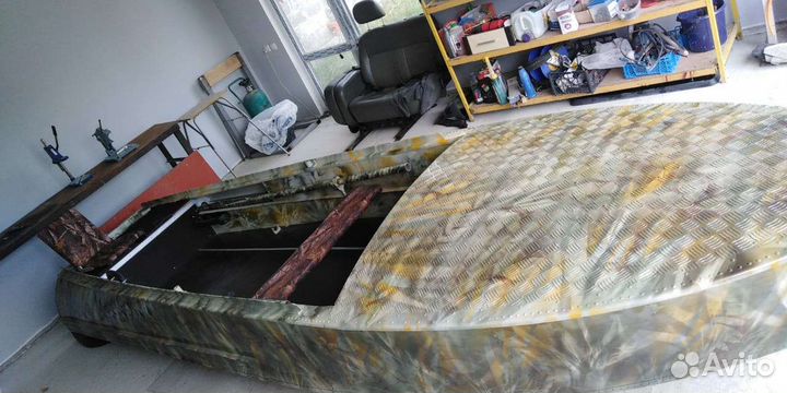 Лодка Казанка