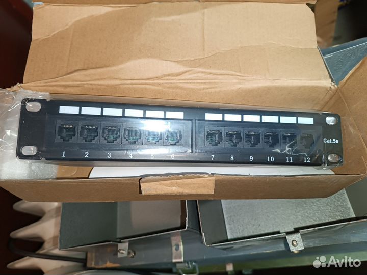 Патч-панель 12 портов rj45 новая