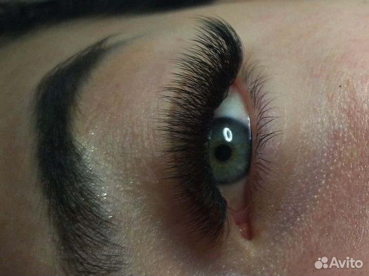 Наращивание ресниц на дому