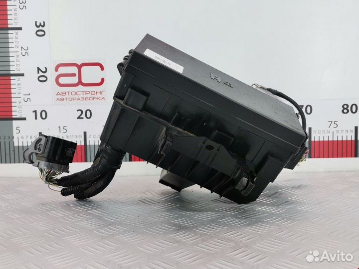 Блок предохранителей для Ford Explorer 5 14A068