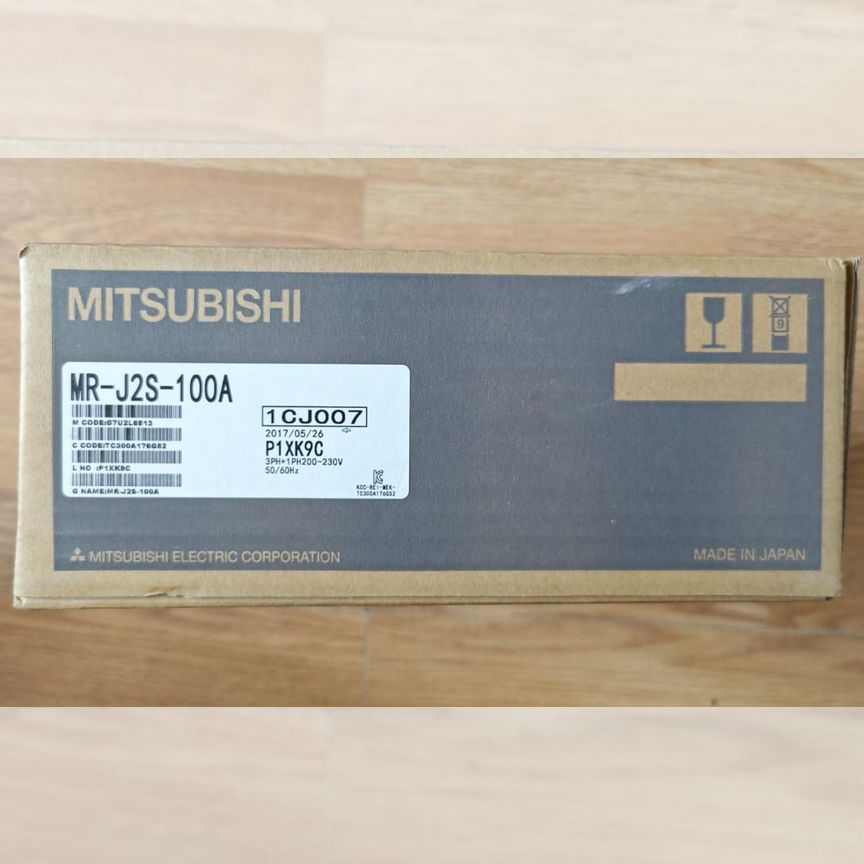 [MR-J2S-100A] Сервоусилитель Mitsubishi Mr-J2s-100a