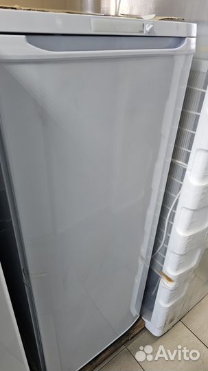 Холодильник Бирюса-110 (1/180/27/153) 122см