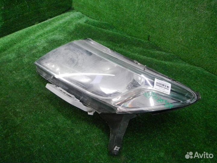 Фара левая Nissan Pathfinder 4 R52 (2012-2017) гал