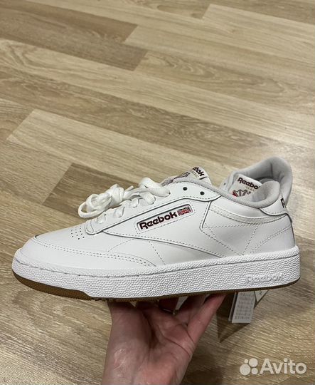 Кроссовки reebok 38,5