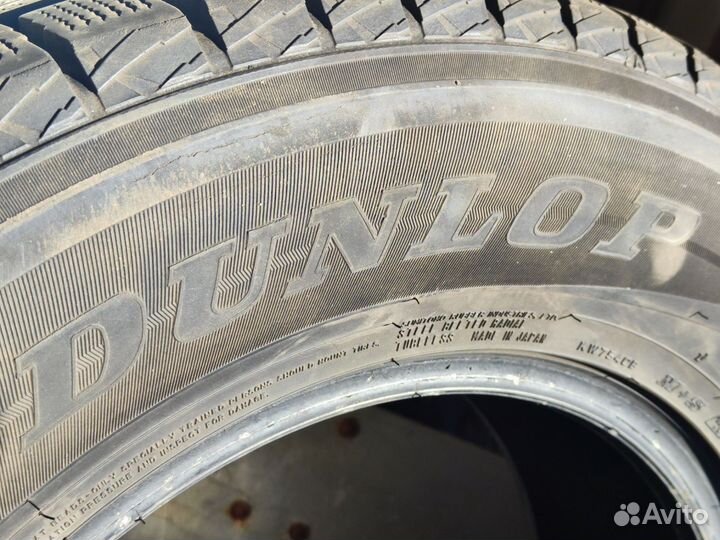 Dunlop Winter Maxx SJ8 265/65 R17