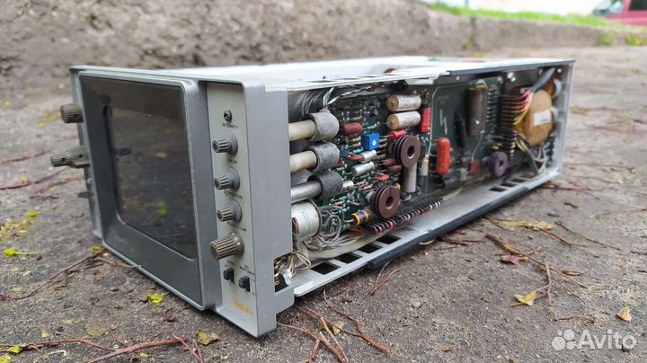 Осциллограф монитор сигнала Tektronix 528A