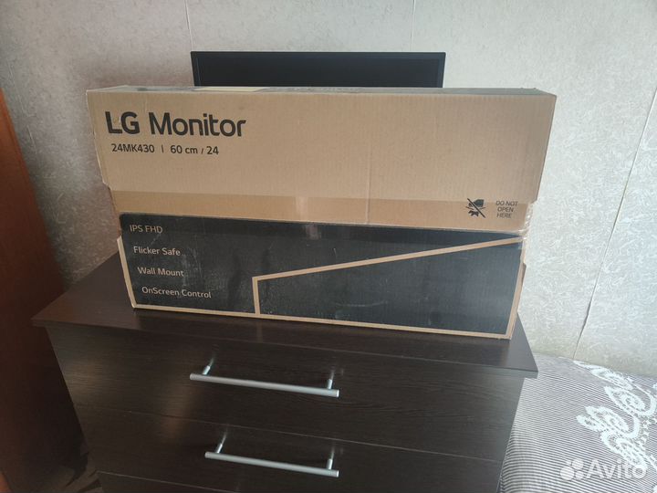 Монитор LG 24 дюйма