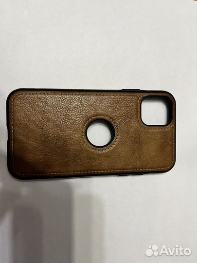 Чехол на iPhone 11
