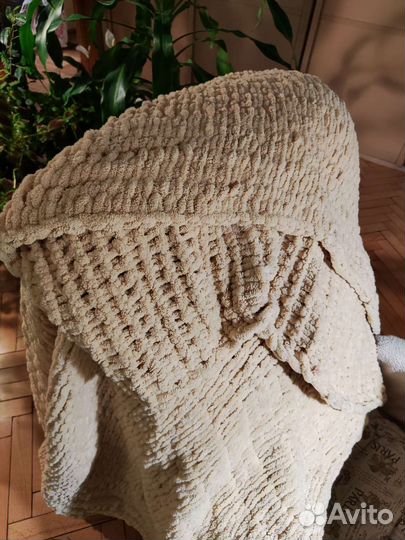 Вязаный плед большой