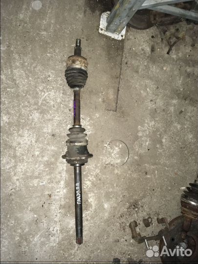 Полуось передняя правая промвал Pajero 3 Montero 3