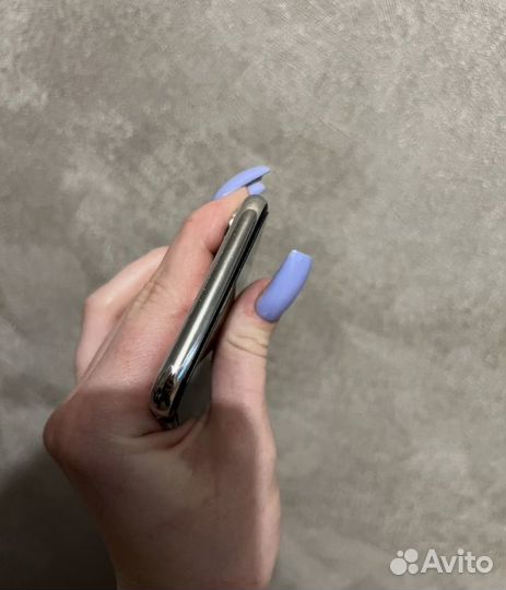 iPhone X, 64 ГБ