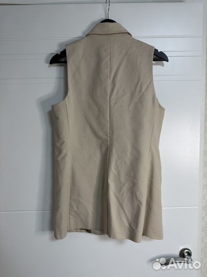 Жилетка женская 44