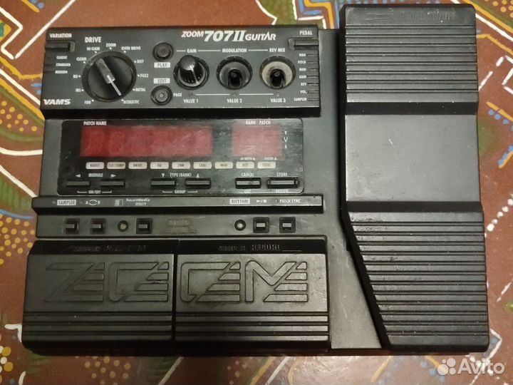 Гитарный процессор zoom 707 II