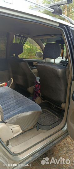 Toyota Ipsum 2.0 AT, 1998, 493 537 км