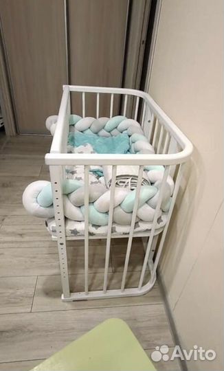 Приставная кроватка