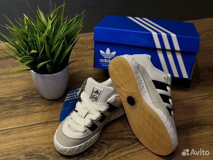 Детские кроссовки adidas