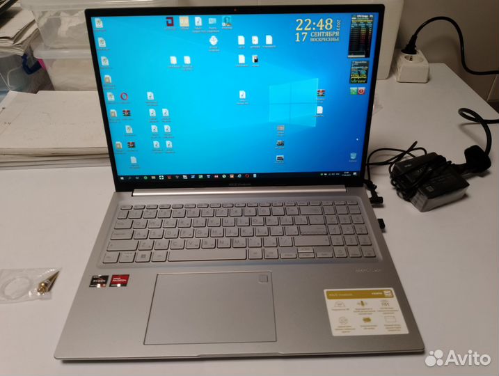 Ноутбук Asus vivobook 16