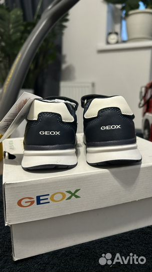 Кроссовки Geox 23 новые