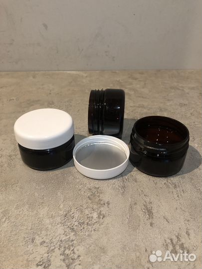 Банка для крема с крышкой