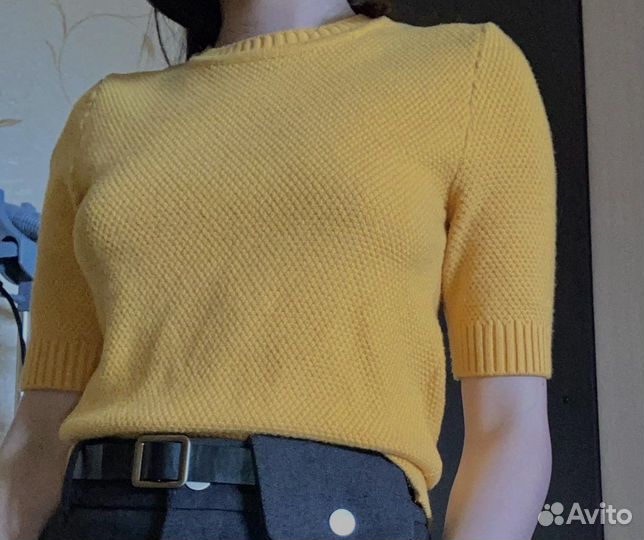 Свитер