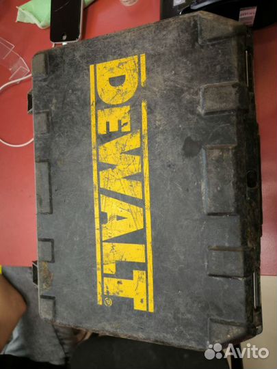 Перфоратор Dewalt D25133