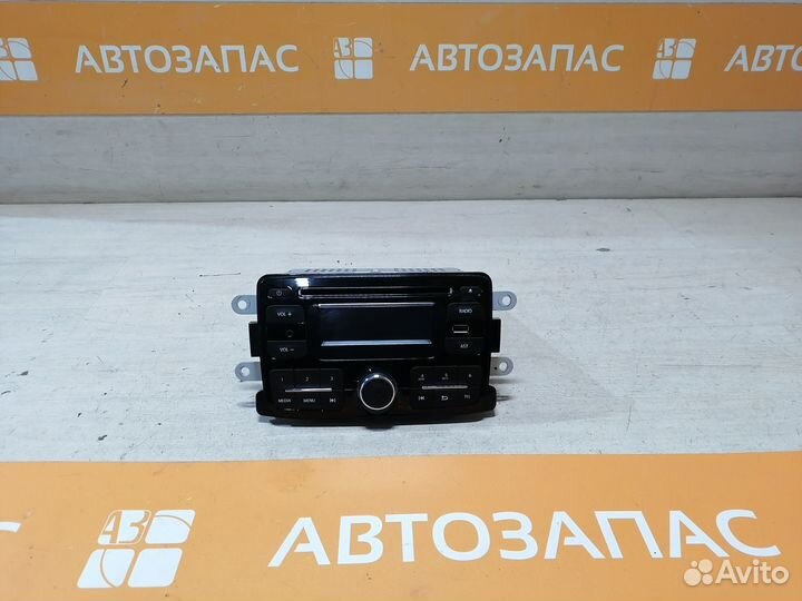 Магнитола CD USB Renault Logan 2 Логан Sandero 2