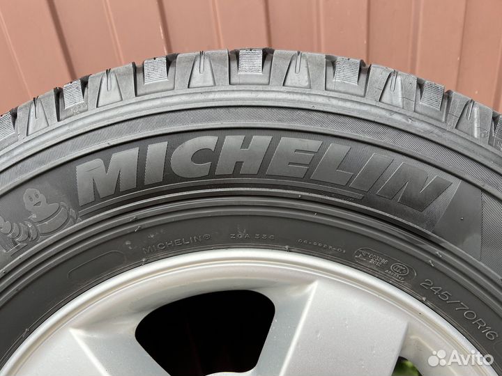 Michelin Latitude Cross 245/70 R16 111H