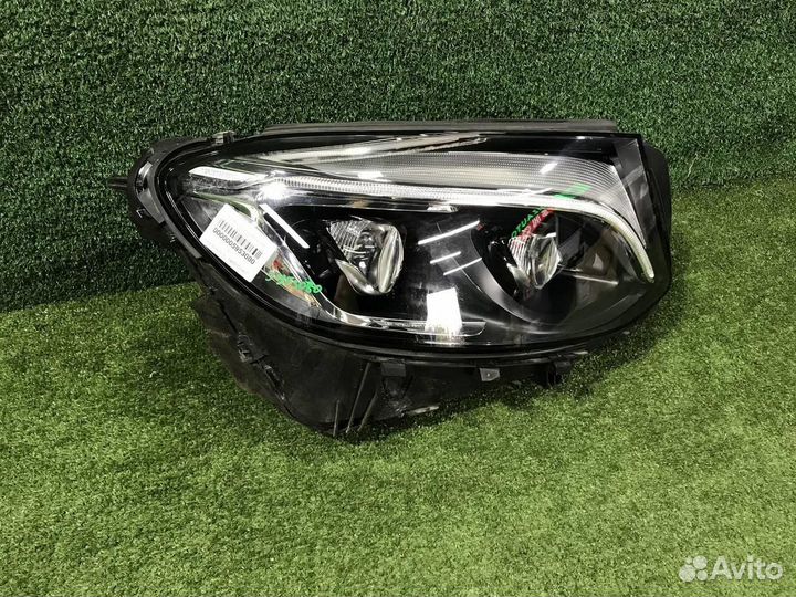 Фара правая Mercedes-Benz GLC