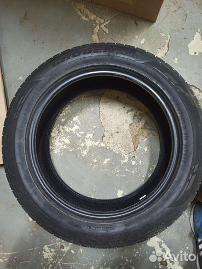 Kumho Crugen Premium KL33 235/55 R19