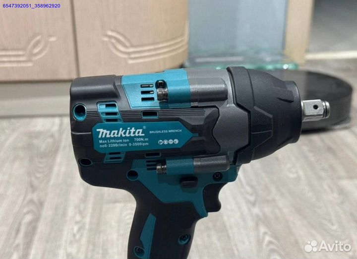 Гайковерт Makita 700Нм огромные АКБ (Арт.92406)