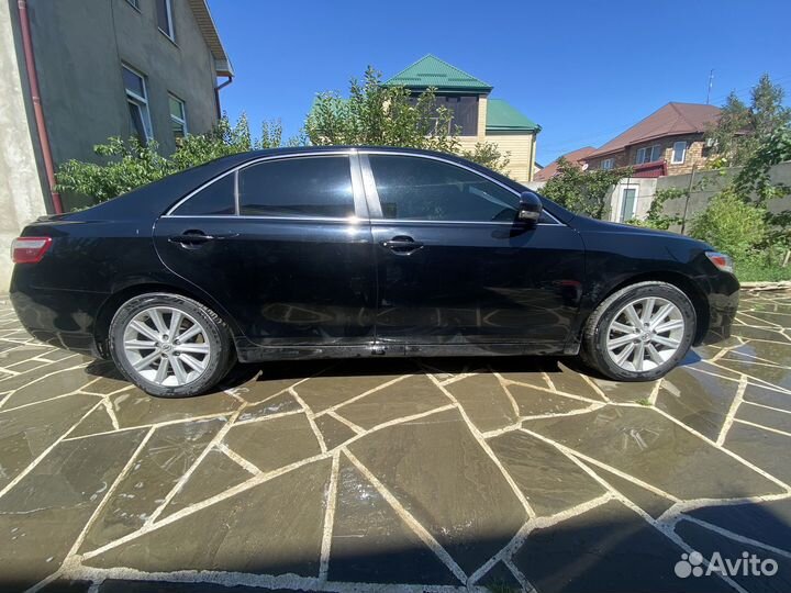 Toyota Camry 2.4 AT, 2011, 230 000 км