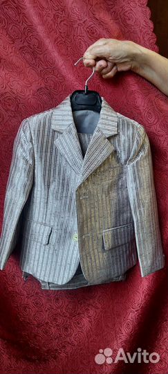 Костюм тройка на мальчика