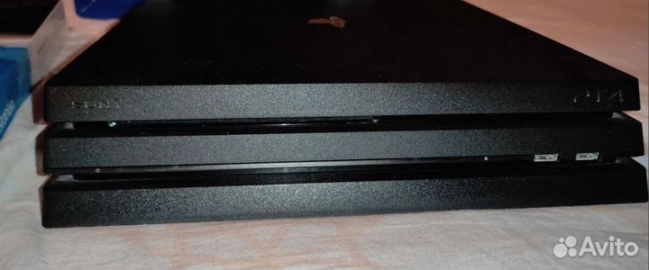 Sony playstation 4 pro 1tb