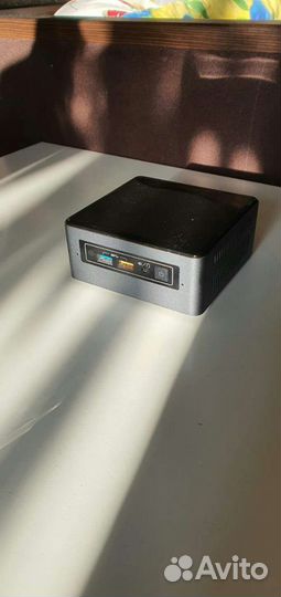 Мини компьютер Intel nuc7i5bnh i5-7260U