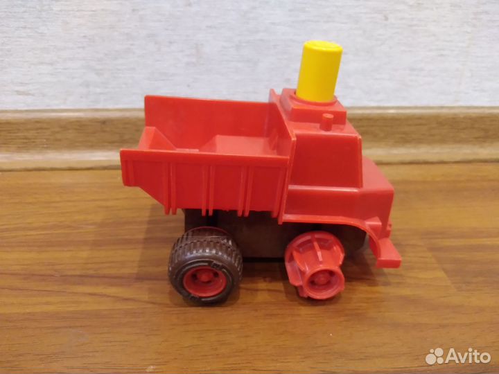 Игрушечные машинки СССР