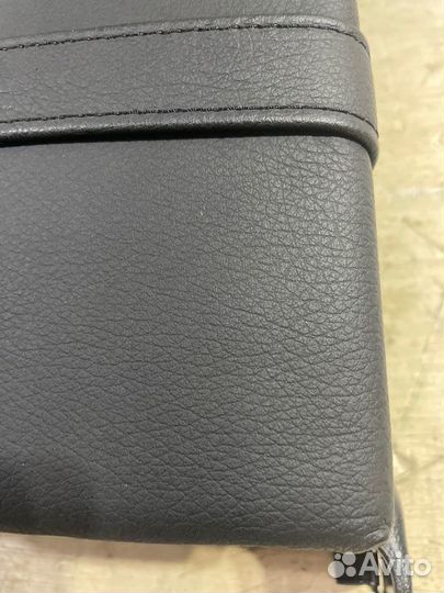 Подлокотник задний Mercedes-Benz E-Class W212