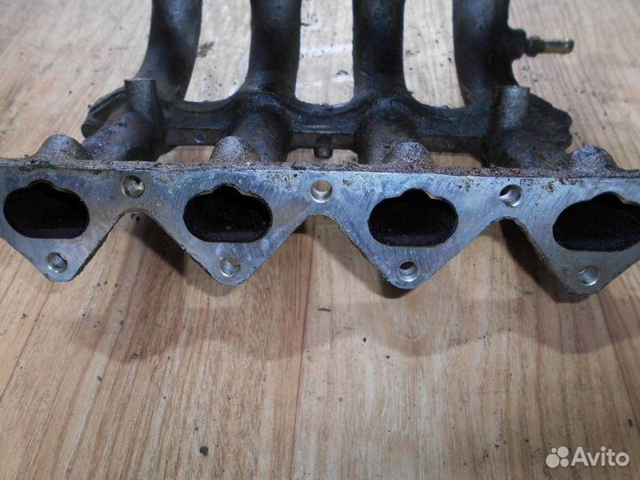 Коллектор впускной Hyundai Accent I 1994-2000