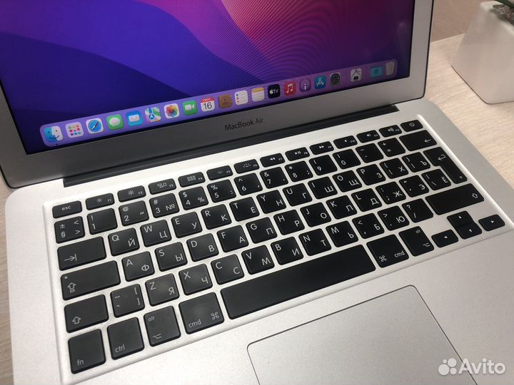 Б/У Apple MacBook Air (13-inch, 2017)