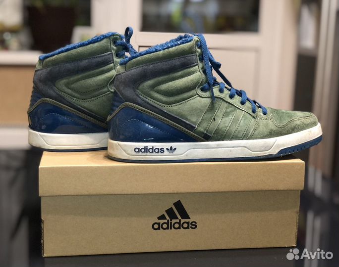Кроссовки Adidas утепленные