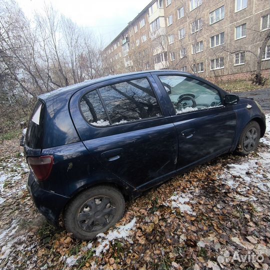 Toyota Vitz 1.0 МТ, 1999, 299 999 км