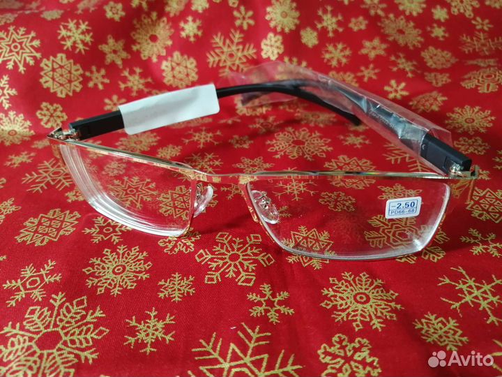 Очки для зрения. -2.5