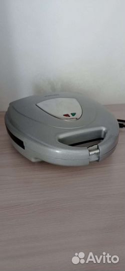 Бутербродница Scarlett