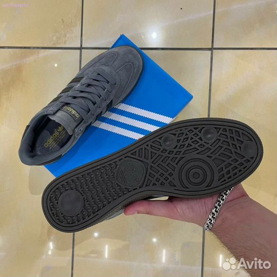 Кроссовки adidas spezial grey