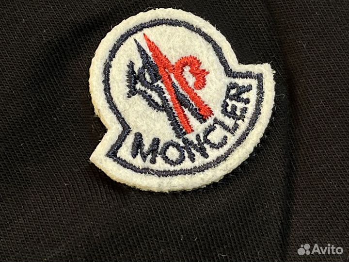 Футболка Moncler