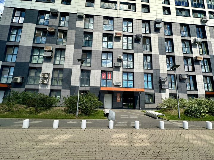 3-к. квартира, 98 м², 2/17 эт.